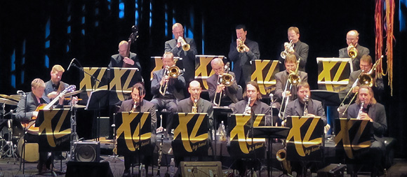 XL Big Band in consert